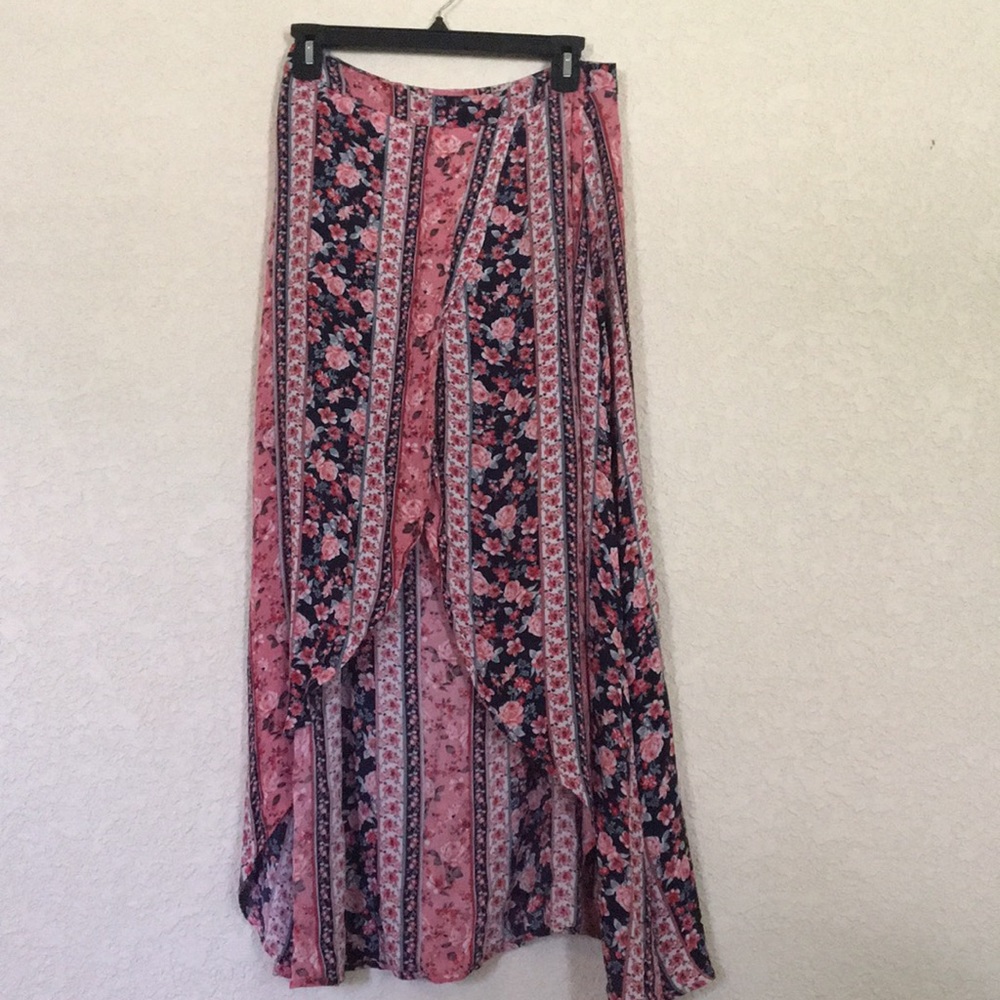 High/low flower skirt